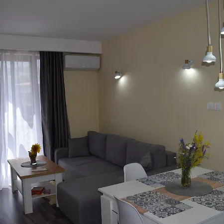 аpartment B201 Grand 1 반스코